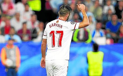 Sarabia, quien ya se ha hecho un hueco en los planes de Berizzo, quiere hacer lo mismo con Lopetegui. Sarabia, quien ya se ha hecho un hueco en los planes de Berizzo, quiere hacer lo mismo con Lopetegui.