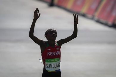 La campeona olímpica de maratón Jemimah Sumgong, sancionada 4 años por dopaje La campeona olímpica de maratón Jemimah Sumgong, sancionada 4 años por dopaje
