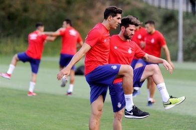 El Girona se entrena sin los cuatro internacionales El Girona se entrena sin los cuatro internacionales