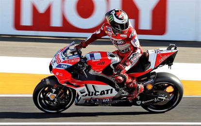 Lorenzo y Pedrosa mejor que Dovizioso y Márquez Lorenzo y Pedrosa mejor que Dovizioso y Márquez
