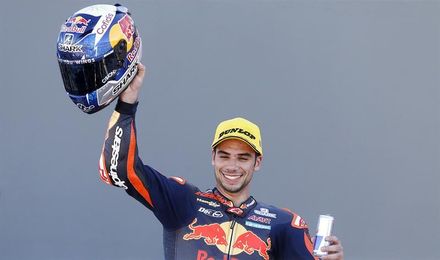 Tercera victoria consecutiva de Miguel Oliveira Tercera victoria consecutiva de Miguel Oliveira
