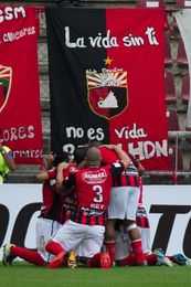 Los favoritos Carabobo y Lara no decepcionan y siguen en carrera por el título del fútbol en Venezuela Los favoritos Carabobo y Lara no decepcionan y siguen en carrera por el título del fútbol en Venezuela