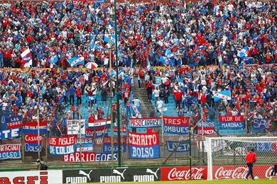 Defensor, Peñarol y Nacional comienzan la lucha final por campeonato uruguayo Defensor, Peñarol y Nacional comienzan la lucha final por campeonato uruguayo
