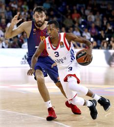 El estadounidense Errick McCollum (Anadolu), MVP de la jornada El estadounidense Errick McCollum (Anadolu), MVP de la jornada