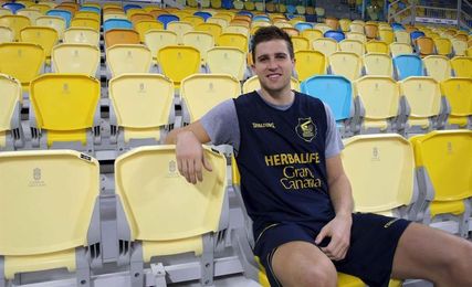 Rabaseda es duda ante el Real Madrid al lesionarse con la selección española Rabaseda es duda ante el Real Madrid al lesionarse con la selección española