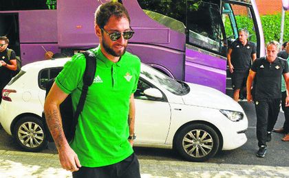 Dani Giménez: "Si Setién cambia, nos decepcionaría" Dani Giménez: "Si Setién cambia, nos decepcionaría"