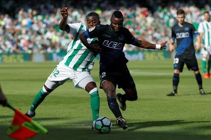 La rodilla de Campbell, la preocupación de Setién La rodilla de Campbell, la preocupación de Setién