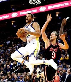 95-123. Curry y Durant se exhibieron ante Heat y Warriors 95-123. Curry y Durant se exhibieron ante Heat y Warriors