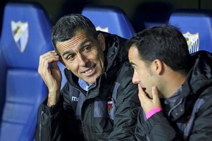 Muñiz: "Aduriz y Raúl García son muy resolutivos, debemos estar atentos" Muñiz: "Aduriz y Raúl García son muy resolutivos, debemos estar atentos"