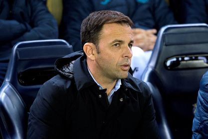 Calleja: "Nos pasa de todo, pero eso no quita que vayamos a competir al máximo" Calleja: "Nos pasa de todo, pero eso no quita que vayamos a competir al máximo"