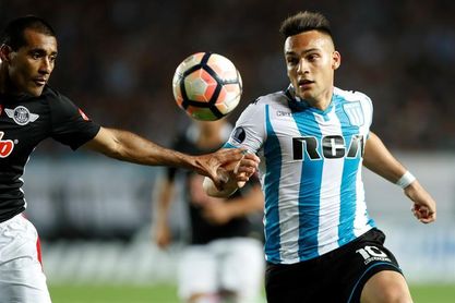 Lautaro Martínez revela que lo llamó Simeone para hablarle de "proyectos" Lautaro Martínez revela que lo llamó Simeone para hablarle de "proyectos"