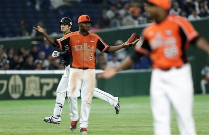 Un examen indica que Ohtani, la estrella japonesa de Angelinos, está lesionado Un examen indica que Ohtani, la estrella japonesa de Angelinos, está lesionado