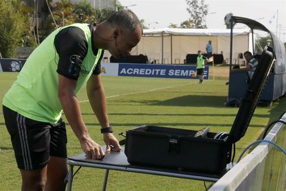 La Liga francesa adopta el VAR a partir de la próxima temporada La Liga francesa adopta el VAR a partir de la próxima temporada