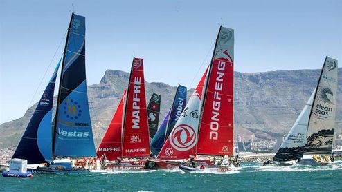 ´Dongfeng´ y ´Mapfre´ superan la primera prueba y se escapan de la flota ´Dongfeng´ y ´Mapfre´ superan la primera prueba y se escapan de la flota