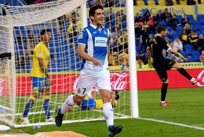 2-2. Las Palmas falla un penalti en el minuto 95 y se queda sin remontada 2-2. Las Palmas falla un penalti en el minuto 95 y se queda sin remontada