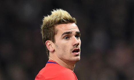 Griezmann, criticado en Francia por disfrazarse de jugador negro Griezmann, criticado en Francia por disfrazarse de jugador negro