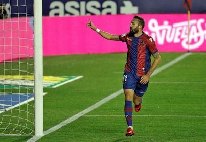 Bardhi, Morales y Campaña, bajas en el Camp Nou por sanción Bardhi, Morales y Campaña, bajas en el Camp Nou por sanción