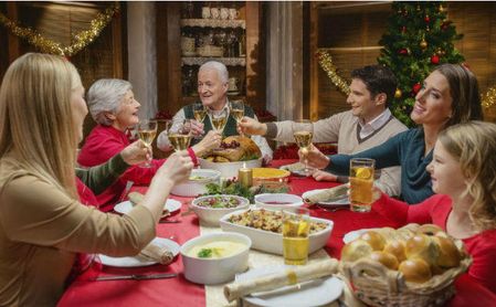 Pediatras alergólogos aconsejan vigilar las comidas navideñas por el elevado riesgo de reacciones alérgicas en los niños Pediatras alergólogos aconsejan vigilar las comidas navideñas por el elevado riesgo de reacciones alérgicas en los niños