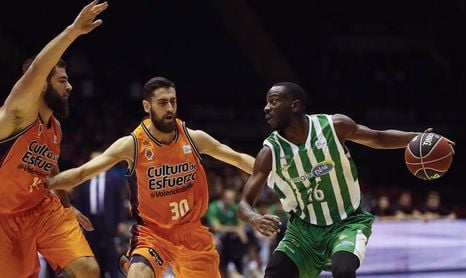 El alero francés Boungou-Colo se desvincula del Betis Energía Plus El alero francés Boungou-Colo se desvincula del Betis Energía Plus