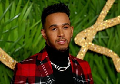 Hamilton se disculpa tras ser acusado de sexista por criticar a su sobrino Hamilton se disculpa tras ser acusado de sexista por criticar a su sobrino