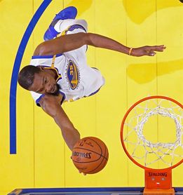 126-101. Durant afianza a los Warriors como líderes tras vencer a los Jazz 126-101. Durant afianza a los Warriors como líderes tras vencer a los Jazz