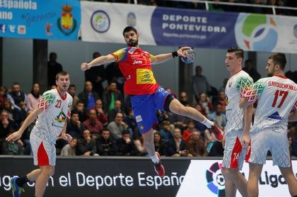35-30. España vence a Bielorrusia con una exhibición de Corrales 35-30. España vence a Bielorrusia con una exhibición de Corrales
