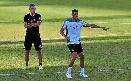 Feddal: "Cuando el Sevilla ha ganado el derbi lo ha celebrado igual" Feddal: "Cuando el Sevilla ha ganado el derbi lo ha celebrado igual"
