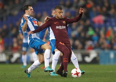Rafinha vuelve a jugar 290 días después y podría marcharse al Inter de Milan Rafinha vuelve a jugar 290 días después y podría marcharse al Inter de Milan