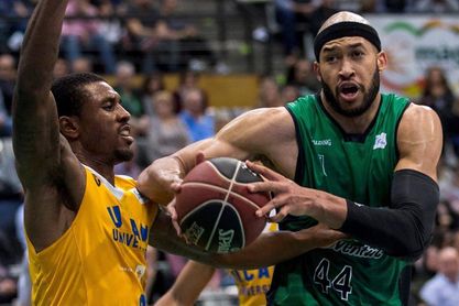 El Joventut firma su peor primera vuelta en la ACB y busca refuerzos El Joventut firma su peor primera vuelta en la ACB y busca refuerzos