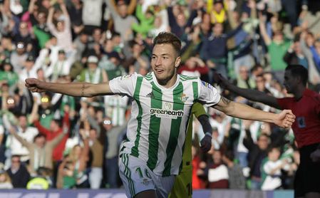 El debutante Loren fue el gran protagonista del partido. El debutante Loren fue el gran protagonista del partido.