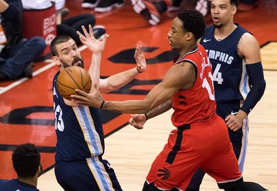 Celtics, Raptors y Bucks repiten triunfos Celtics, Raptors y Bucks repiten triunfos