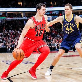 104-98. Bogdanovic y los Kings ganan a los Bulls el duelo de equipos perdedores 104-98. Bogdanovic y los Kings ganan a los Bulls el duelo de equipos perdedores