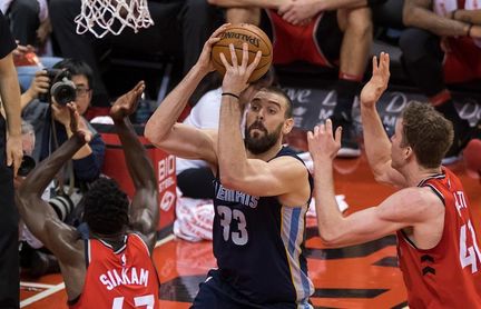 Ganan Abrines e Ibaka; pierden Marc y Willy, en una jornada de rumores de traspasos Ganan Abrines e Ibaka; pierden Marc y Willy, en una jornada de rumores de traspasos