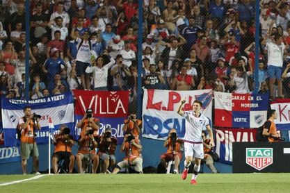 1-0. Nacional elimina al Chapecoense y enfrentará a Banfield en la tercera fase 1-0. Nacional elimina al Chapecoense y enfrentará a Banfield en la tercera fase