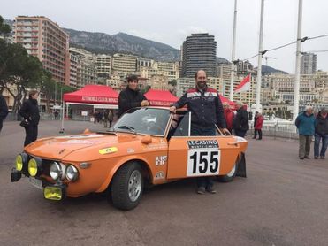 Fernández Cosín gana el Rally de Montecarlo para coches antiguos con el dorsal 155. Fernández Cosín gana el Rally de Montecarlo para coches antiguos con el dorsal 155.