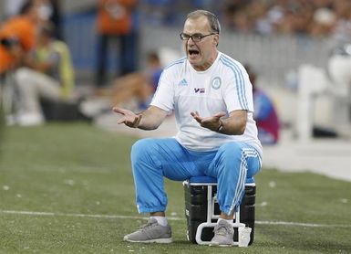 La Liga remite a otras instancias el contencioso de Marcelo Bielsa y el Lille La Liga remite a otras instancias el contencioso de Marcelo Bielsa y el Lille