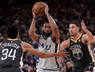 Kerr logra marca con Warriors y Thomas debuta con derrota de Lakers Kerr logra marca con Warriors y Thomas debuta con derrota de Lakers