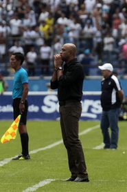El costarricence Mauricio Wright deja el banquillo de Malacateco en Guatemala El costarricence Mauricio Wright deja el banquillo de Malacateco en Guatemala