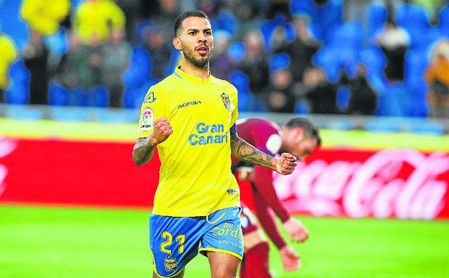 Jonathan Viera desvela hoy su futuro Jonathan Viera desvela hoy su futuro