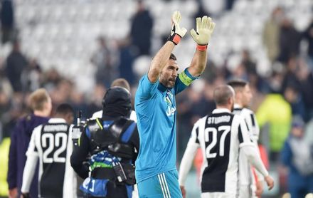 Buffon: "Quería cerrar mi carrera con el Mundial" Buffon: "Quería cerrar mi carrera con el Mundial"