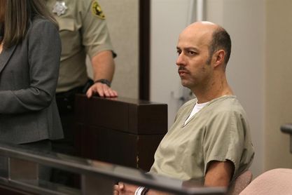 El expelotero mexicano Esteban Loaiza tendrá que ir a juicio por narcotráfico El expelotero mexicano Esteban Loaiza tendrá que ir a juicio por narcotráfico