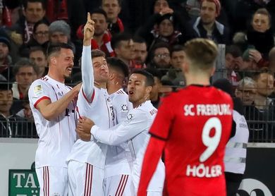 El Bayern golea al Friburgo a domicilio (0-4) y aumenta la ventaja El Bayern golea al Friburgo a domicilio (0-4) y aumenta la ventaja