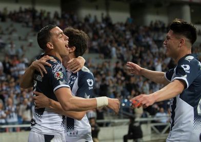 Puebla se impone al Monterrey y salta al tercer lugar; y León golea a Pumas Puebla se impone al Monterrey y salta al tercer lugar; y León golea a Pumas