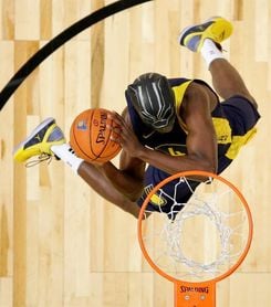 95-98. Oladipo sumó 33 puntos y los Pacers ganan terreno en la Este 95-98. Oladipo sumó 33 puntos y los Pacers ganan terreno en la Este