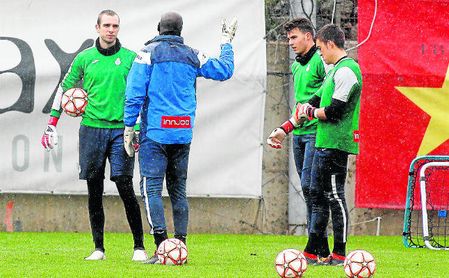 Pau López escapa por un momento del ostracismo Pau López escapa por un momento del ostracismo