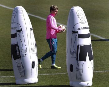 Griezmann-Costa contra el líder ruso Griezmann-Costa contra el líder ruso
