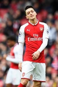 Özil llega a las 50 asistencias en la Premier League Özil llega a las 50 asistencias en la Premier League