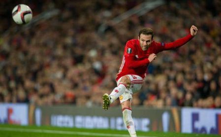 Mata: "El Sevilla lleva muchos años rindiendo muy bien en Europa" Mata: "El Sevilla lleva muchos años rindiendo muy bien en Europa"