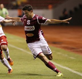 Saprissa empata pero queda como líder en Costa Rica Saprissa empata pero queda como líder en Costa Rica