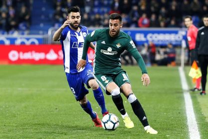 1-3.Loren y Javi García asaltan el fortín del Alavés y el Betis mira a Europa 1-3.Loren y Javi García asaltan el fortín del Alavés y el Betis mira a Europa